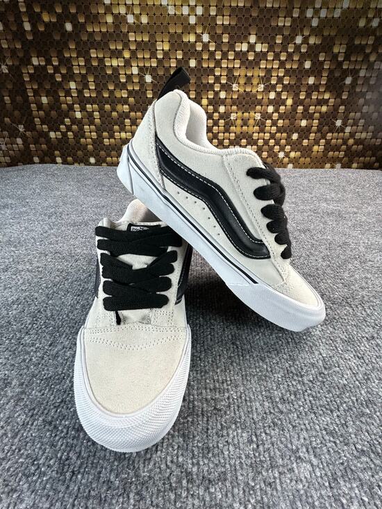 Vans Other - Vans Knu Skool Suede White Black Youth Shoes Size 4.5Y 6W